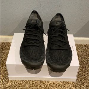 Nike Air Vapormax Black Men Size 11 Used